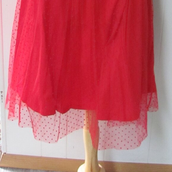 THE BETSY LADIES FORMAL PARTY DRESS - Picture 7 of 7